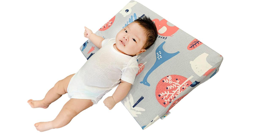 gối chống trào ngược dạ dày ở trẻ
